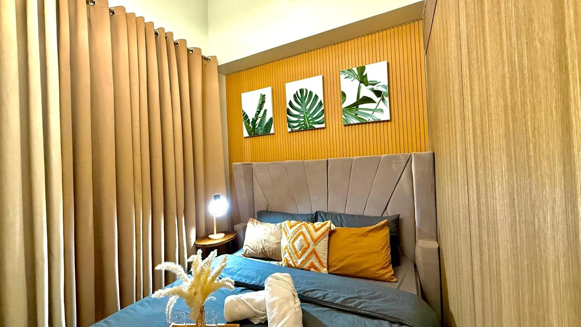 Aparthotel Condo In Moa Arena Near Smx, Airport Wi-Fi Netflix Manila