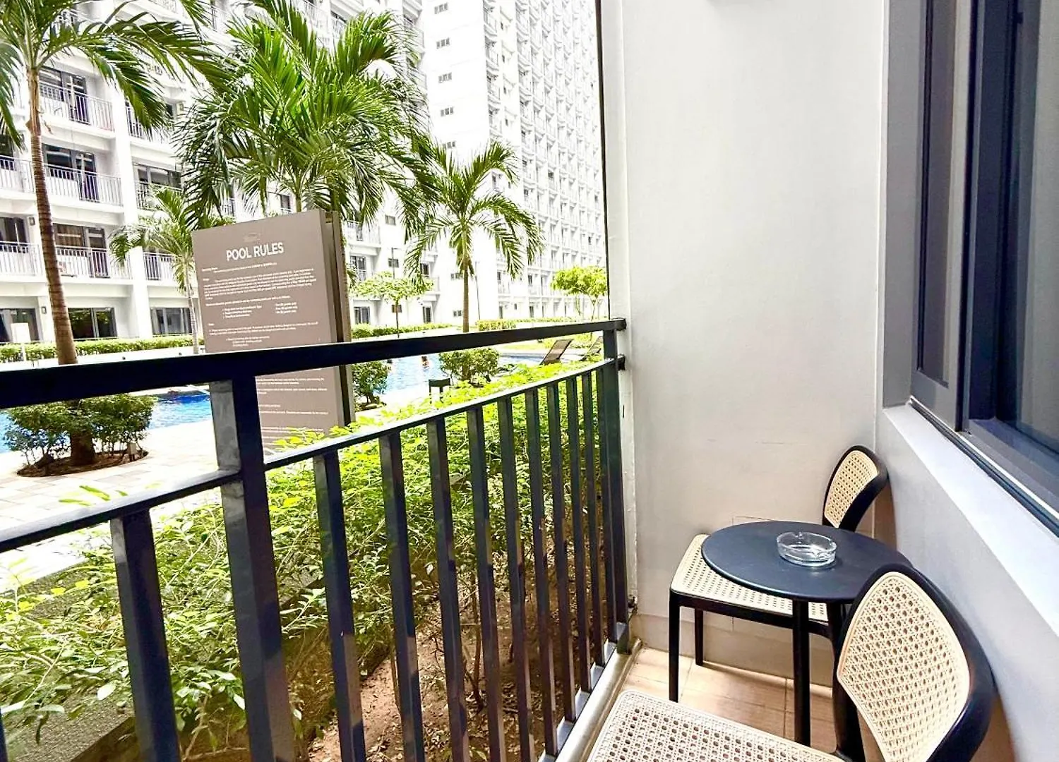 Aparthotel Condo In Moa Arena Near Smx, Airport Wi-Fi Netflix Manila