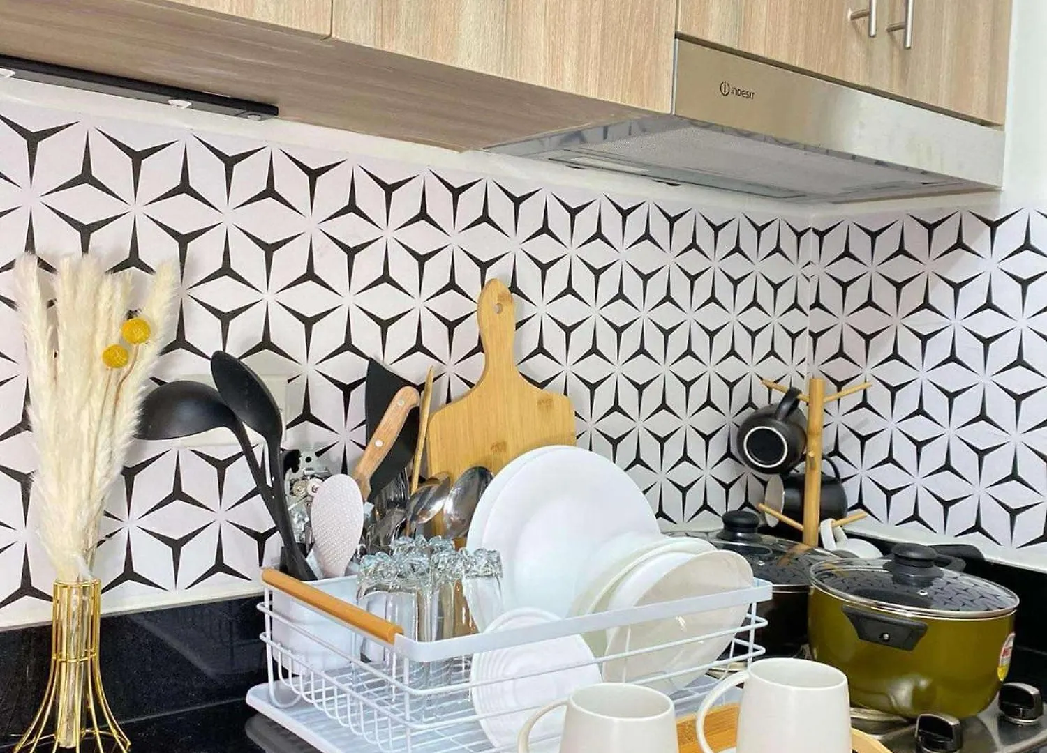 Condo In Moa Arena Near Smx, Airport Wi-Fi Netflix Manila Philippines