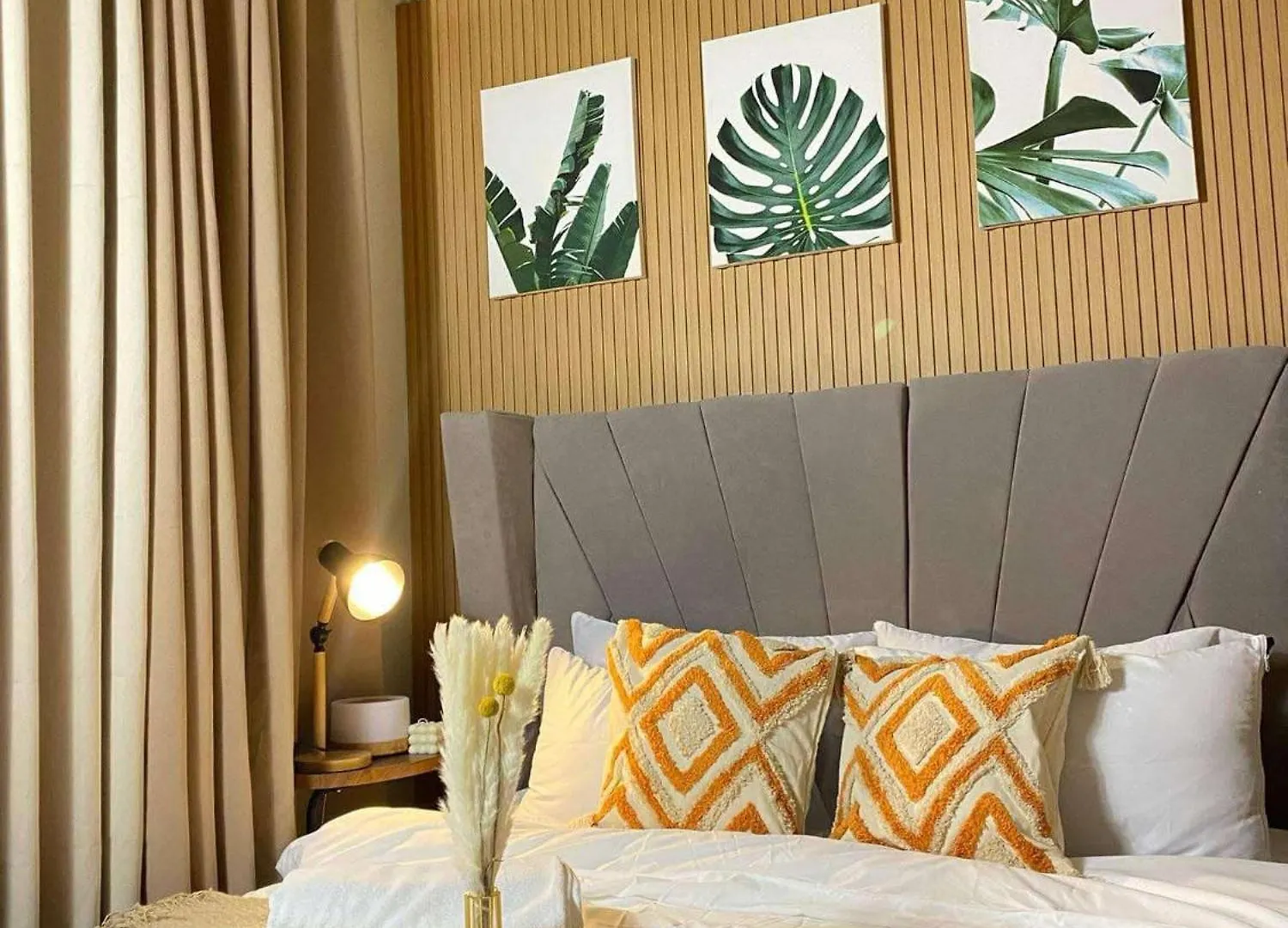 Condo In Moa Arena Near Smx, Airport Wi-Fi Netflix Manila 0*,  Philippines