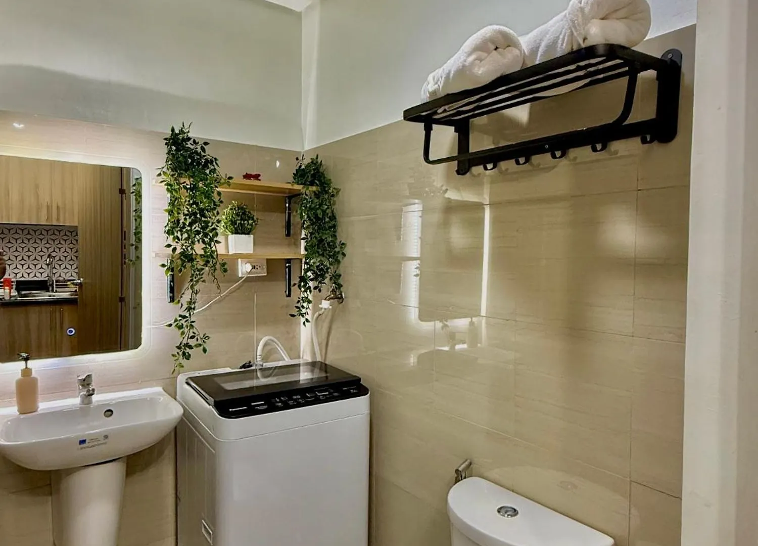 Condo In Moa Arena Near Smx, Airport Wi-Fi Netflix Manila Aparthotel